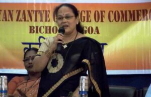 जिवितांतल्या मुल्यांचें कलात्मक प्रगटण हें सर्गेस्त प्रकाश पाडगांवकार हांच्या काव्याचें खाशेलपण: नुतन साखरदांडे