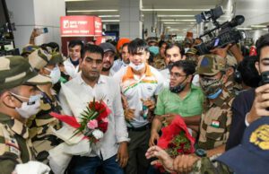 TEAM INDIA HEROES FELICITATED: DON’T BE SCARED OF COMPETITORS, ADVISES NEERAJ CHOPRA; SUSHIL KUMAR & YOGESHWAR DUTT INSPIRED ME, SAYS RAVI KUMAR