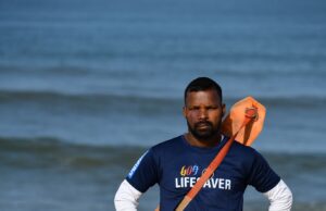 GOA’S BEACHES NOW OPEN FOR SWIMMING, BUT PEOPLE NEED TO FOLLOW ZONAL MARKING