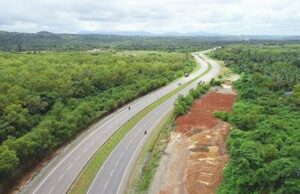 PROJECT FOR 4-LANING OF GOA/KARNATAKA BORDER TO KUNDAPUR-SECTION OF NH-17 IN KARNATAKA TO BE COMPLETED BY DECEMBER