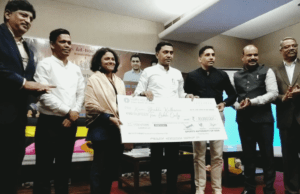 CHESS OLYMPIAD MEDALIST BHAKTI KULKARNI RECEIVES HISTORIC REWARD FROM GOA GOVT