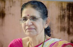 ज्येश्ठ साहित्यीक रजनी भेंब्रे हांकां कोंकणी भाशा मंडळाचीं आर्गां