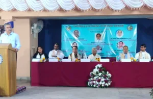 सांसारिक मळाचेर भाशा नामशेष जायत चल्ल्यात ही हुस्क्याची गजाल – शिक्षण खात्याचे सचिव प्रसाद लोलयेकार हांचे मत; अंतोनियो परेरा कोकणी पुरस्कार 2025 सुवाळ्यात कोकणी बरोवप्यांचो सत्कार