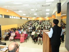 CHIEF MINISTER INTERACTS WITH DEMPO COLLEGE STUDENTS ON VIKSIT BHARAT 2047