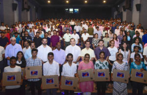 DITE&C GOA: 232 MERITORIOUS ST & SC STUDENTS RECEIVE LAPTOPS FOR FREE VIA GOVT SCHEME
