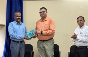 कोंकणींतलीं उतरां वापरिनात जाल्यार लुप्त जातलीं: प्रसाद वळवयकार