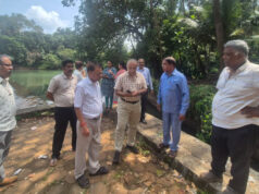 WRD MINISTER SUBHASH SHIRODKAR REVIEWS WATER DISTRIBUTION & INFRA ISSUES